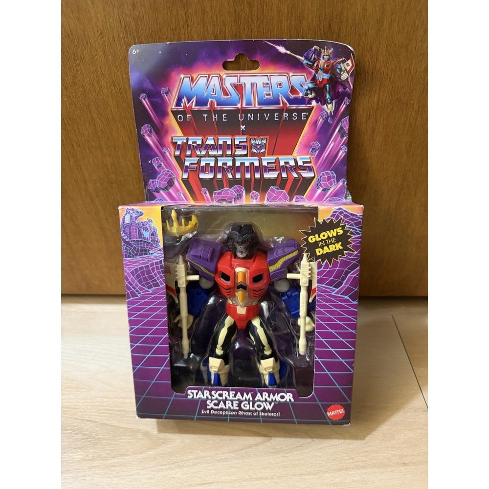 Masters of the Universe Origins Transformers Starscream Armor Scare Glow